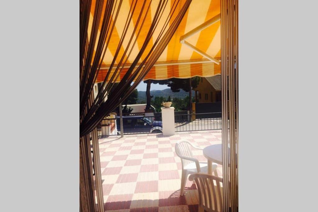 Apartamento Entre La Playa Y La Montana Calafell Esterno foto